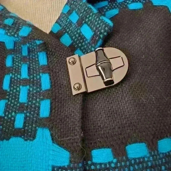 Per se teal and blue 100% wool jacket with toggle buttons. Size 6 - Picture 7 of 11